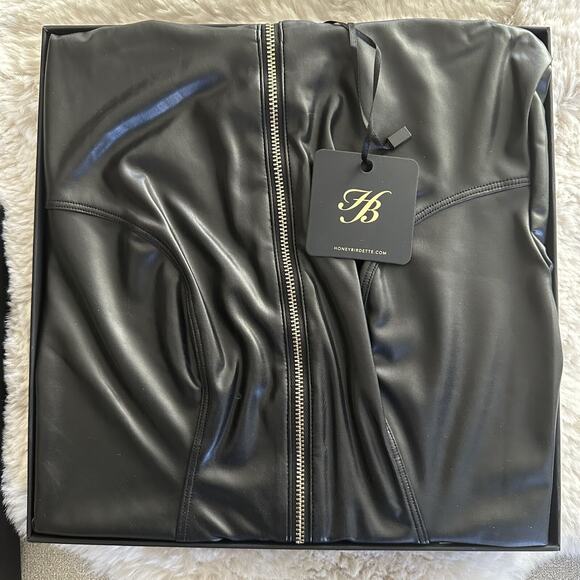 RARE🔥 Honey Birdette SELENA🖤 Faux Leather Black Catsuit Jumpsuit XS - Picture 3 of 3